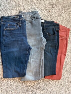 Sonoma jeans bundle- 2 dark wash, gray, size 8Long

No orange jeans